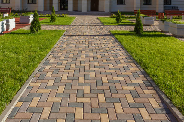 Best Driveway Stamping and Staining in Zillah, WA